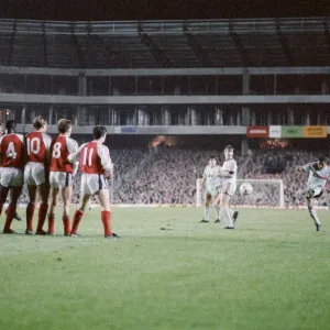 Arsenal v Liverpool Littlewoods League Cup 3rd round Replay Print Arsenal v Liverpool Littlewoods League Cup 3rd round Replay Print