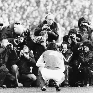 Arsenal footballer Brian Talbot surrounded by photographers. Circa 1980 Arsenal footballer Brian Talbot surrounded by photographers. Circa 1980