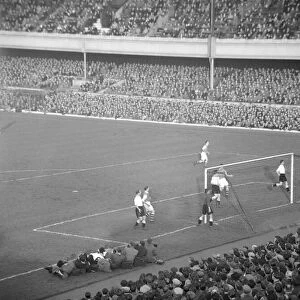 Arsenal v Blackpool 28th December 1953. General Scene around the Blackpool goal