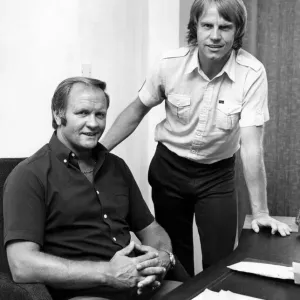 Arthur Graham Signs for Manchester United - Print 1983 Arthur Graham Signs for Manchester United - Print 1983
