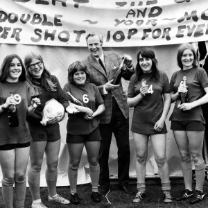 Arthur Montford, a Scottish television sports journalist, and television presenter Arthur Montford, a Scottish television sports journalist, and television presenter