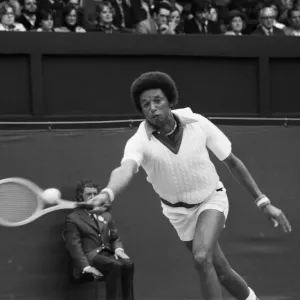 Arthur Robert Ashe, Jr. (July 10, 1943 - February 6, 1993) was an American World No Arthur Robert Ashe, Jr. (July 10, 1943 - February 6, 1993) was an American World No