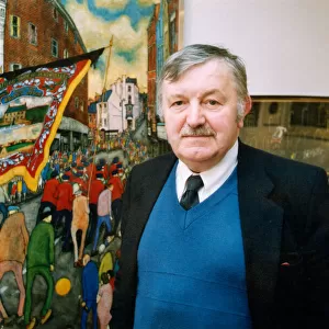 Artist Tom McGuinness, a member of the Spennymoor Settlement. Circa 1991