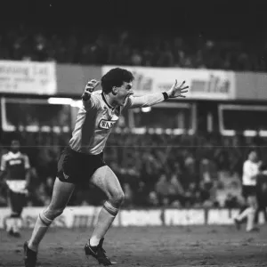 Aston Villa v Oxford United League Cup semi final 1st leg match at Villa Park March 1986