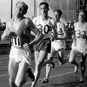 Athletics - Emil Zatopek and Gordon Pirie - 1955