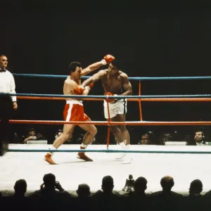 Print of Muhammad Ali's 1966 Earls Court Arena fight against Brian London