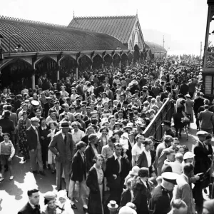 August Bank Holiday at Liverpool landing stage. 3rd August 1937 August Bank Holiday at Liverpool landing stage. 3rd August 1937