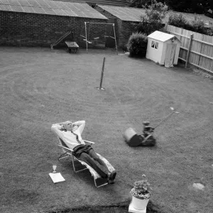 Automatic Grass Cutting Print - Pilot Demonstrates Mowing Method