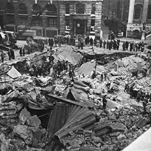 The Bank of England and Royal Exchange after the raid during the night of 11 January 1941