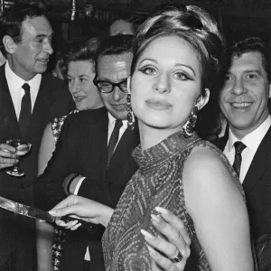 Barbra Streisand threw a West End party into the early hours as her hit show