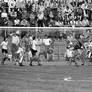 Barnsley 3 v. Bolton 0. September 1981 MF03-08-011