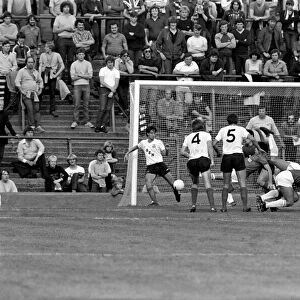 Barnsley 3 v. Bolton 0. September 1981 MF03-08-013