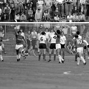 Barnsley 3 v. Bolton 0. September 1981 MF03-08-018 Barnsley 3 v. Bolton 0. September 1981 MF03-08-018