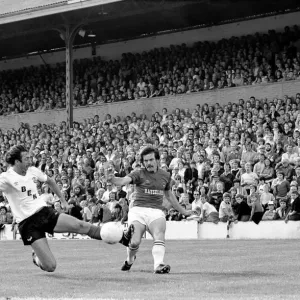 Barnsley 3 v. Bolton 0. September 1981 MF03-08-063 Barnsley 3 v. Bolton 0. September 1981 MF03-08-063