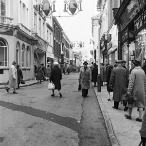 Barnstaple High Street, Barnstaple, North Devon. 9th January 1966 Barnstaple High Street, Barnstaple, North Devon. 9th January 1966