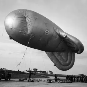 Barrage Balloon training at No 2 Balloon Centre, Hook 18th October 1938 Barrage Balloon training at No 2 Balloon Centre, Hook 18th October 1938