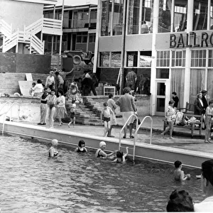 Barry Island - Butlins Holiday Camp - The open air swimming pool
