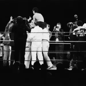 Barry McGuigan vs Eusebio Pedroza at Queens Park Rangers football stadium, Loftus Road Barry McGuigan vs Eusebio Pedroza at Queens Park Rangers football stadium, Loftus Road