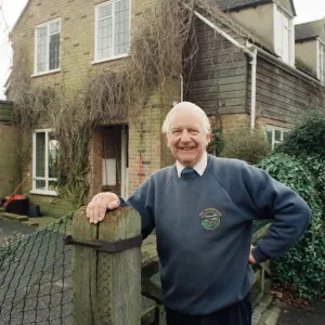 Battle of Britain veteran Brian Smith at his cottage home near Evesham. 2nd February 1994 Battle of Britain veteran Brian Smith at his cottage home near Evesham. 2nd February 1994