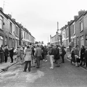 The BBC in Elswick Street, Dingle filming the hit comedy Bread'11th July 1987 The BBC in Elswick Street, Dingle filming the hit comedy Bread'11th July 1987
