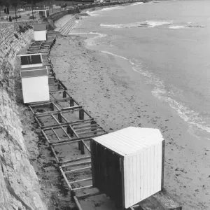 Beach hut tossed aside by the waves in September 1991. Devon Beach hut tossed aside by the waves in September 1991. Devon