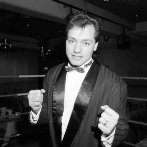 A benefit evening for Kostas Petrou at The Albany saw him shaping up to Paddy Lynch