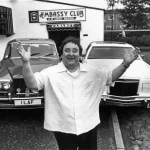 Bernard Manning performing at The Embassy Club in Manchester Bernard Manning performing at The Embassy Club in Manchester