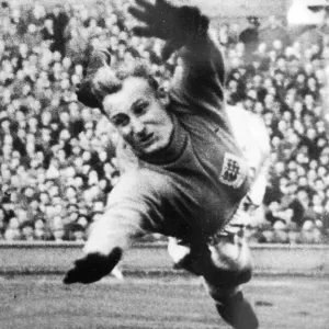 Bert Williams Print - Wolverhampton Wanderers and England Goalkeeper Bert Williams Print - Wolverhampton Wanderers and England Goalkeeper