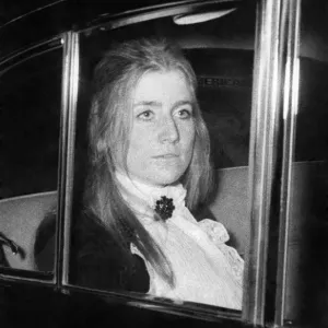 Bettina Lindsay Print - November 1970 Photo