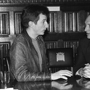 Billy Bragg with Neil Kinnock on jobs for youth tour 1985