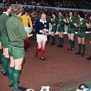 Billy Bremner Scotland football captain 1974 Leads out team against Northern