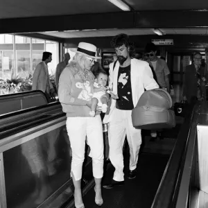 Billy Connolly and his wife Pamela Stephenson and their baby daughter Daisy arriving Billy Connolly and his wife Pamela Stephenson and their baby daughter Daisy arriving