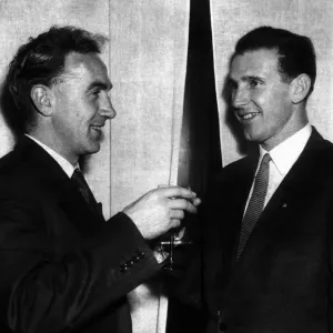 Billy Wright with Hungarian footballer Nandor Hidegkuti 1953 as they toast each Billy Wright with Hungarian footballer Nandor Hidegkuti 1953 as they toast each
