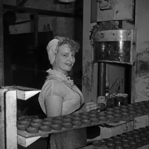Bilston Pottery 5th May 1958 Moulding flower pot saucers at the Bilston Pottery Bilston Pottery 5th May 1958 Moulding flower pot saucers at the Bilston Pottery