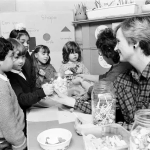 Die Birkby-Infant- und Vorschulschule hat einen Laden, der Mathematik angenehmer macht