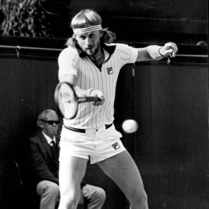 BJORN BORG IN ACTION AT THE WIMBLEDON TENNIS CHAMPIONSHIPS 03 / 07 / 1981