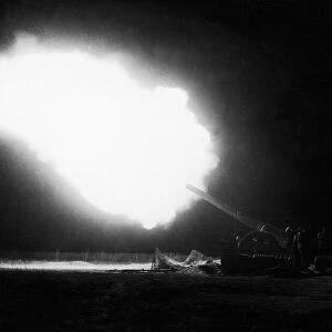 BL 6 inch Mk VII naval gun firing over the Canadian front line during the Battle of Vimy