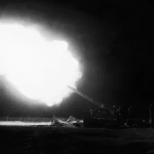 BL 6 inch Mk VII naval gun firing over the Canadian front line during the Battle of Vimy