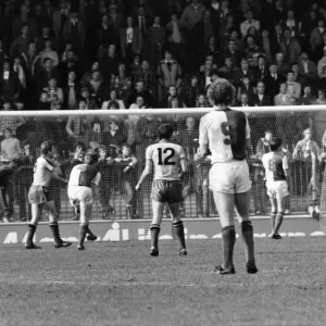 Blackburn Rovers 1 v. Watford 2. April 1982 MF06-29-045 Local Caption Division 1 Blackburn Rovers 1 v. Watford 2. April 1982 MF06-29-045 Local Caption Division 1