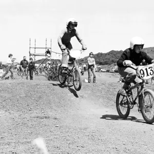 Les cyclistes de BMX se sont rassemblés au parc Margrove pour la première région du nord de la bicyclette.
