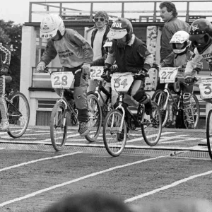 Concours de BMX, courses finales au Redcar Racecourse, parrainé par Lada Cars.