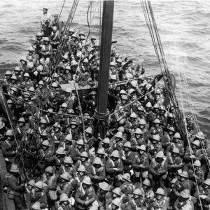 A boat carrying Lancashire Fusiliers, bound for the main landings at Helles A boat carrying Lancashire Fusiliers, bound for the main landings at Helles