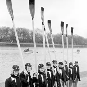 Boat Race / University. Oxford crew to win in style. L / R The Boat Race Crew John Calvert