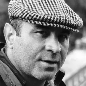 Bob Hoskins Actor in demand dbase msi Bob Hoskins Actor in demand dbase msi