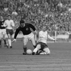Bobby Moore and Willie Wallace in England v Scotland 1967 freindly game at Wembley Bobby Moore and Willie Wallace in England v Scotland 1967 freindly game at Wembley