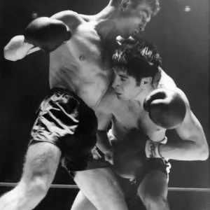 Bobby Ros and Willie Toweel in action during their Lightweight match at King Bobby Ros and Willie Toweel in action during their Lightweight match at King