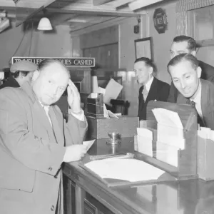 Bookmaker Jimmy McRae SP 16 / 9 / 1951 XP0000 B4393 / 2