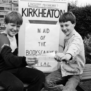 Boosting the bodyscanner are friends Stephen Dodds, 12 (right) and Jason Lodge, 11 Boosting the bodyscanner are friends Stephen Dodds, 12 (right) and Jason Lodge, 11
