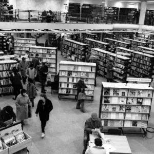 Borrowers are unanimous: Coventrys new central Library was an addition worth waiting Borrowers are unanimous: Coventrys new central Library was an addition worth waiting