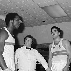 Boxing at Austin Social Club. Jimmy Moran on the right. 18th January 1987